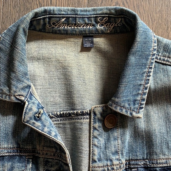 American Eagle Jean Jacket - Picture 2 of 3